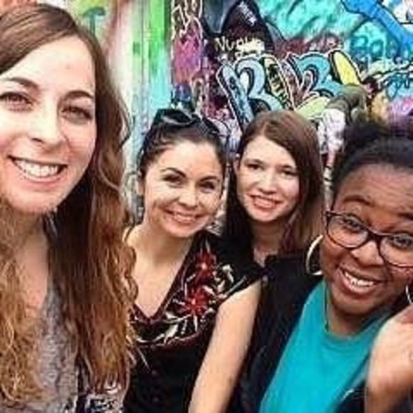 Meet your Posher, Katrina - Picture 1 of 1